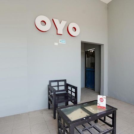Oyo 1316 Mentari Family Homestay Probolinggo Luaran gambar