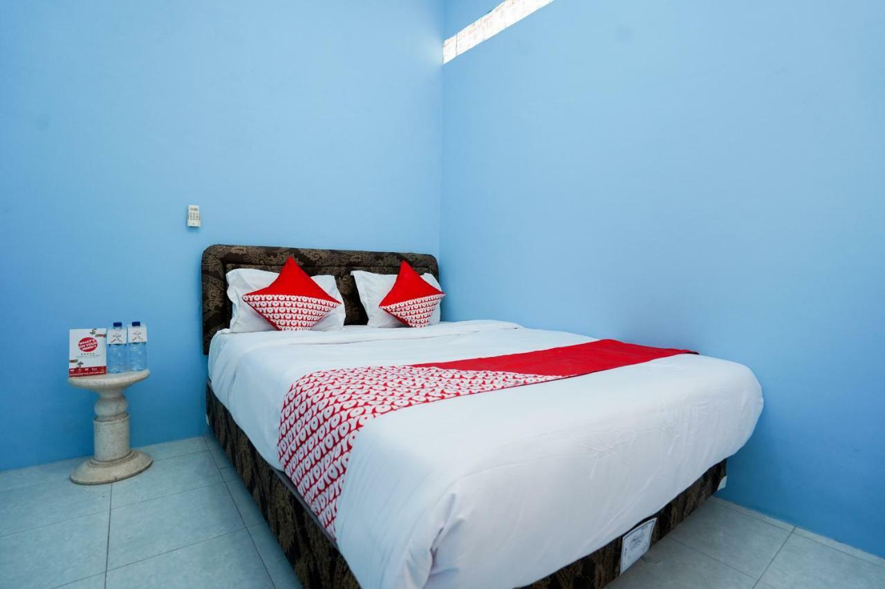 Oyo 1316 Mentari Family Homestay Probolinggo Luaran gambar