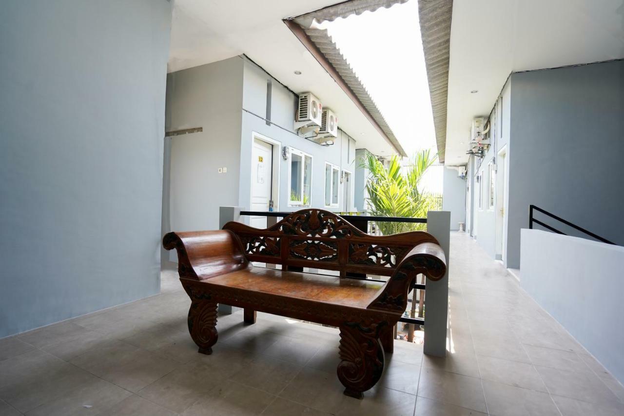 Oyo 1316 Mentari Family Homestay Probolinggo Luaran gambar